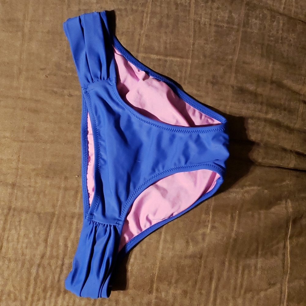 Bikini bottoms